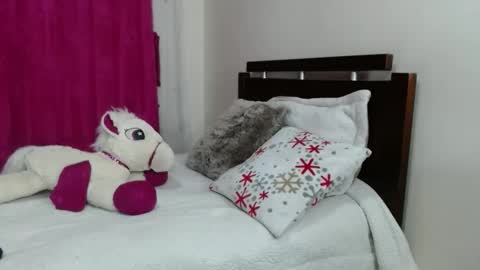 Olivia online show from 22, 4, 2026