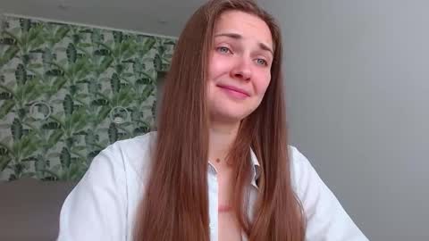 Olivia online show from 15, 10, 2025