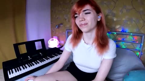 Angelina Lina online show from 18, 12, 2025