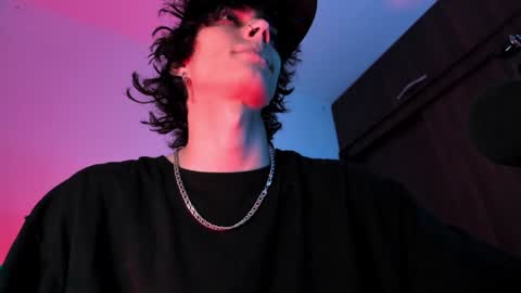     online show from 7, 12, 2024