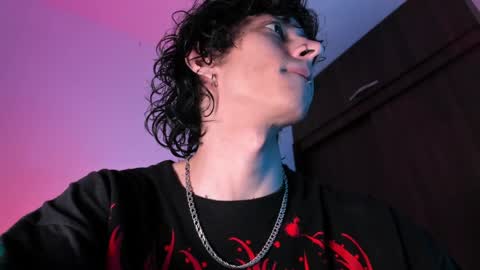     online show from 20, 12, 2024