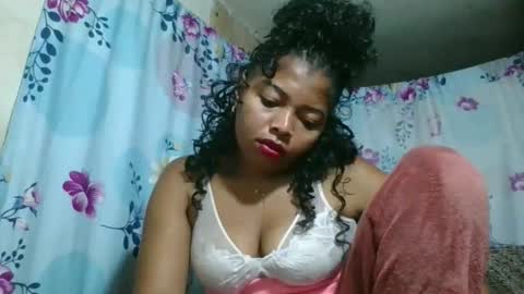 olyvienne90 online show from 21, 12, 2025