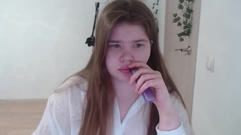  MellY  online show from 3, 3, 2026