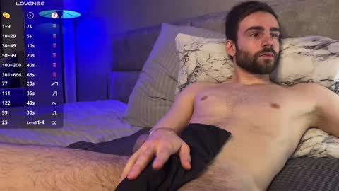 Snapshot of omgronnyy chatting on 26, 10, 2025 Mark cut 7.5 inches online show from 26, 10, 2025