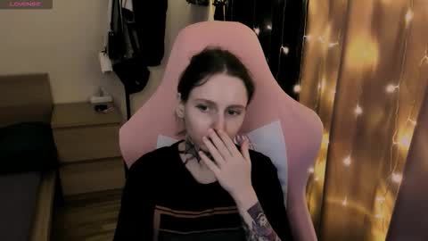 Snapshot of on_yxxx chatting on 18, 10, 2025 on_yxxx online show from 18, 10, 2025