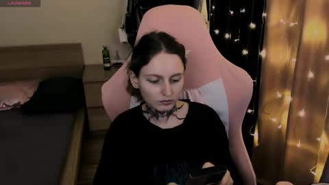 on_yxxx online show from 23, 10, 2025