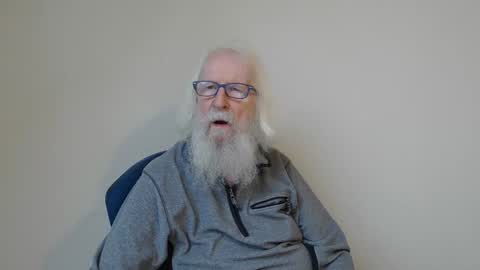 Snapshot of onanister chatting on 27, 12, 2024 Somewhere over the rainbow online show from 27, 12, 2024