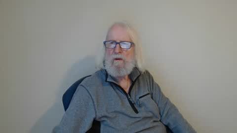 Snapshot of onanister chatting on 29, 12, 2024 Somewhere over the rainbow online show from 29, 12, 2024
