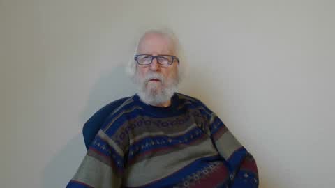 Snapshot of onanister chatting on 10, 1, 2025 Somewhere over the rainbow online show from 10, 1, 2025