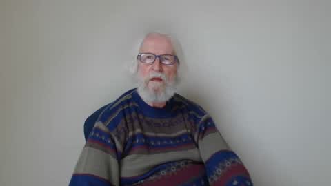 Snapshot of onanister chatting on 10, 1, 2025 Somewhere over the rainbow online show from 10, 1, 2025