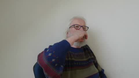 Snapshot of onanister chatting on 14, 1, 2025 Somewhere over the rainbow online show from 14, 1, 2025