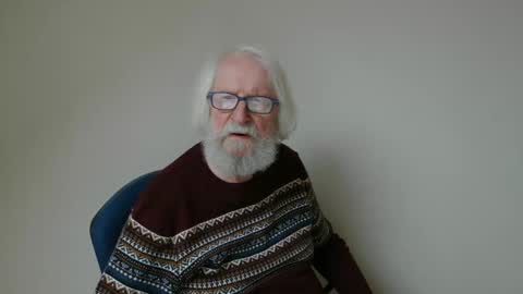 Snapshot of onanister chatting on 31, 1, 2025 Somewhere over the rainbow online show from 31, 1, 2025