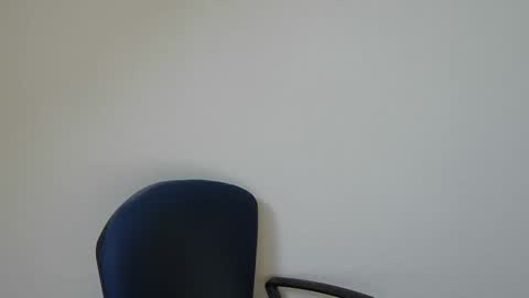 Snapshot of onanister chatting on 23, 4, 2026 Somewhere over the rainbow online show from 23, 4, 2026