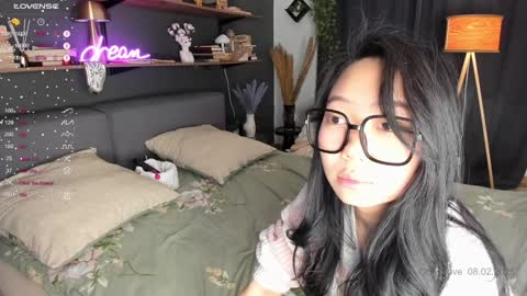 Snapshot of one_1ove chatting on 8, 2, 2025 Ana online show from 8, 2, 2025