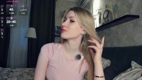 Snapshot of one_1ove chatting on 27, 11, 2025 Ana online show from 27, 11, 2025