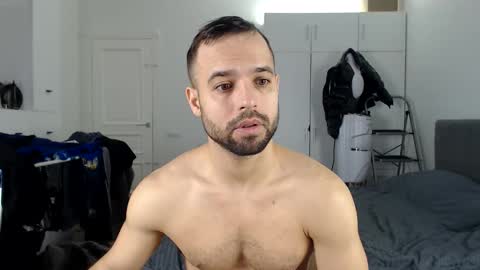 onebestlover online show from 9, 1, 2026