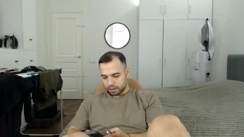 onebestlover online show from 10, 2, 2026