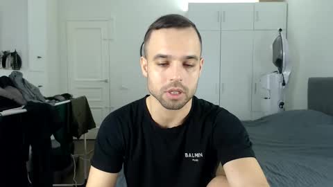 onebestlover online show from 13, 2, 2026