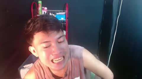 Snapshot of onebigloadxxx chatting on 19, 11, 2025 Wyn Will serve you and be your slave online show from 19, 11, 2025