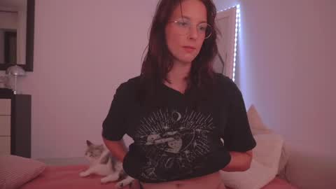 Ariel online show from 15, 4, 2026