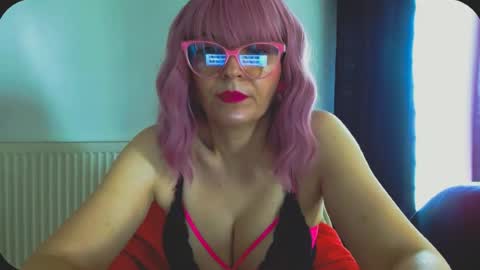Snapshot of onemoreblonde chatting on 21, 6, 2026 Nicol online show from 21, 6, 2026