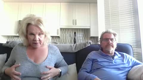 couple mature milf bigboobs curvy mommydaddy online show from 17, 2, 2025