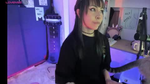 oni_dakotta online show from 9, 10, 2025