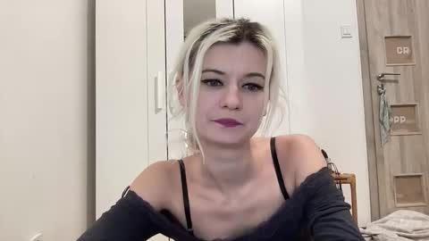 Onika online show from 3, 3, 2026