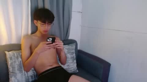 Snapshot of only_mau chatting on 12, 9, 2025 MAU online show from 12, 9, 2025