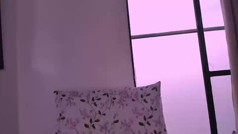 only_sarah1 online show from 23, 9, 2025