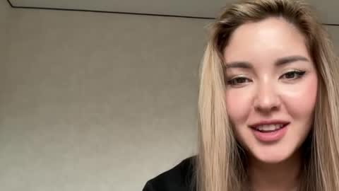 only_this online show from 10, 4, 2026