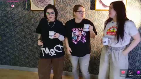 Snapshot of onlyadmi chatting on 30, 11, 2025 online show from 30, 11, 2025