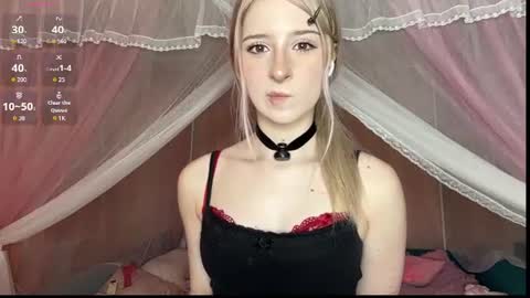 Snapshot of onlyeva1 chatting on 28, 7, 2026 Eva online show from 28, 7, 2026