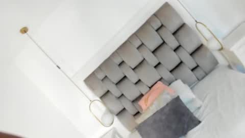 Only online show from 4, 2, 2026