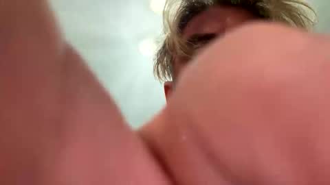 onlyloveyoutwice2016 online show from 13, 9, 2025