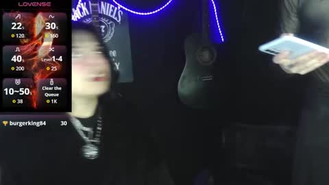 Snapshot of onlyraven chatting on 25, 10, 2025 Raven online show from 25, 10, 2025