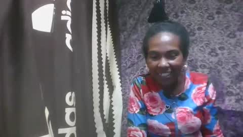 Snapshot of onorine chatting on 2, 11, 2025 onorine online show from 2, 11, 2025