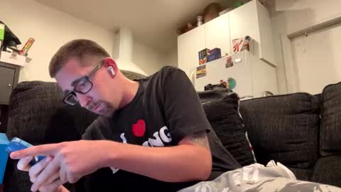 Snapshot of onthecumup69 chatting on 22, 11, 2025 onthecumup69 online show from 22, 11, 2025