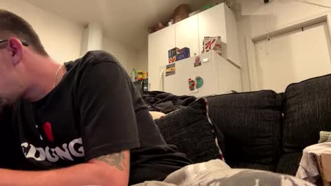 Snapshot of onthecumup69 chatting on 23, 11, 2025 onthecumup69 online show from 23, 11, 2025