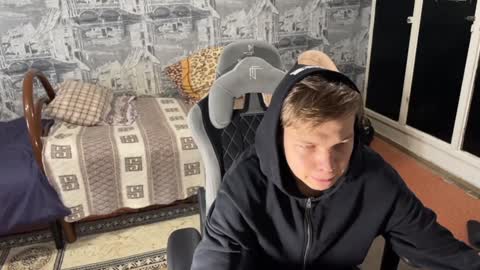 Snapshot of oofcblesssexx chatting on 10, 12, 2024 bless god online show from 10, 12, 2024