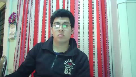 Snapshot of oomaurooo chatting on 19, 12, 2024 oomaurooo online show from 19, 12, 2024