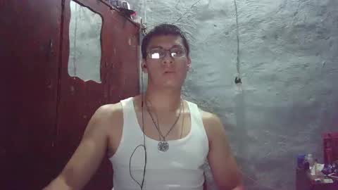 Snapshot of oomaurooo chatting on 17, 9, 2025 oomaurooo online show from 17, 9, 2025