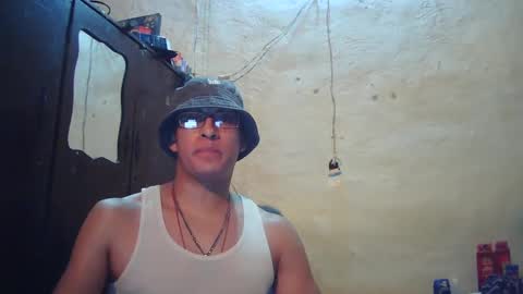 Snapshot of oomaurooo chatting on 20, 9, 2025 oomaurooo online show from 20, 9, 2025