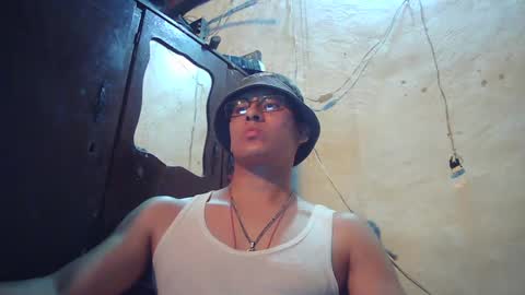 Snapshot of oomaurooo chatting on 22, 9, 2025 oomaurooo online show from 22, 9, 2025