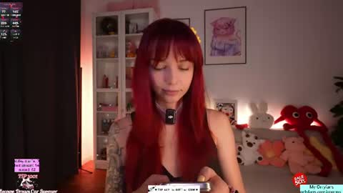 Snapshot of oooops__ chatting on 4, 7, 2026 Eva online show from 4, 7, 2026