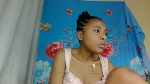 Snapshot of ooooranorosoa chatting on 29, 6, 2026 ooooranorosoa online show from 29, 6, 2026