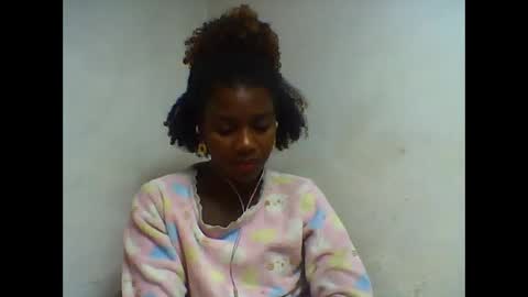 Snapshot of oooorazanasoa chatting on 4, 6, 2026 oooorazanasoa online show from 4, 6, 2026