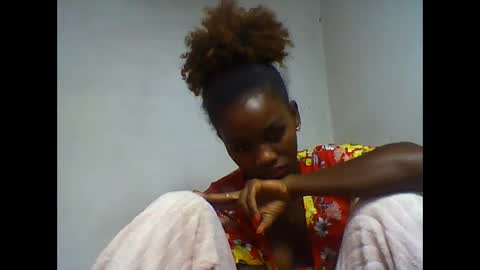 Snapshot of oooorazanasoa chatting on 6, 6, 2026 oooorazanasoa online show from 6, 6, 2026