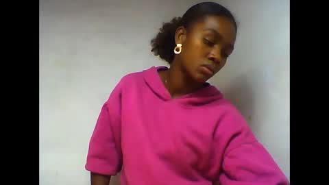 Snapshot of oooorazanasoa chatting on 11, 6, 2026 oooorazanasoa online show from 11, 6, 2026