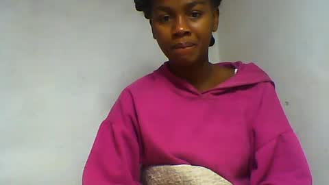Snapshot of oooorazanasoa chatting on 14, 6, 2026 oooorazanasoa online show from 14, 6, 2026